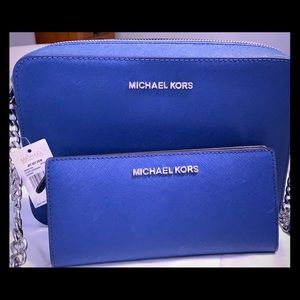 Michael Kors Jet Set Crossbody & Wallet